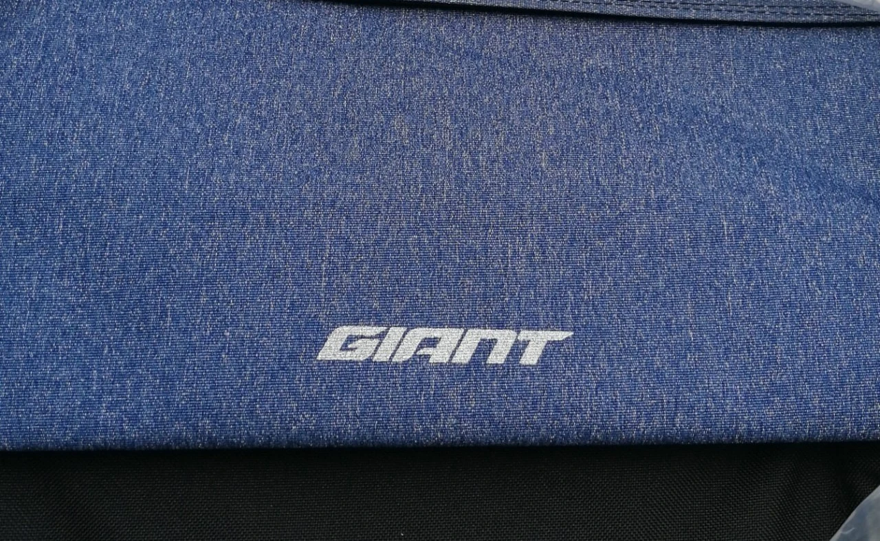 Giant MIK Pannier Sport M Blau Gepäckträgertasche