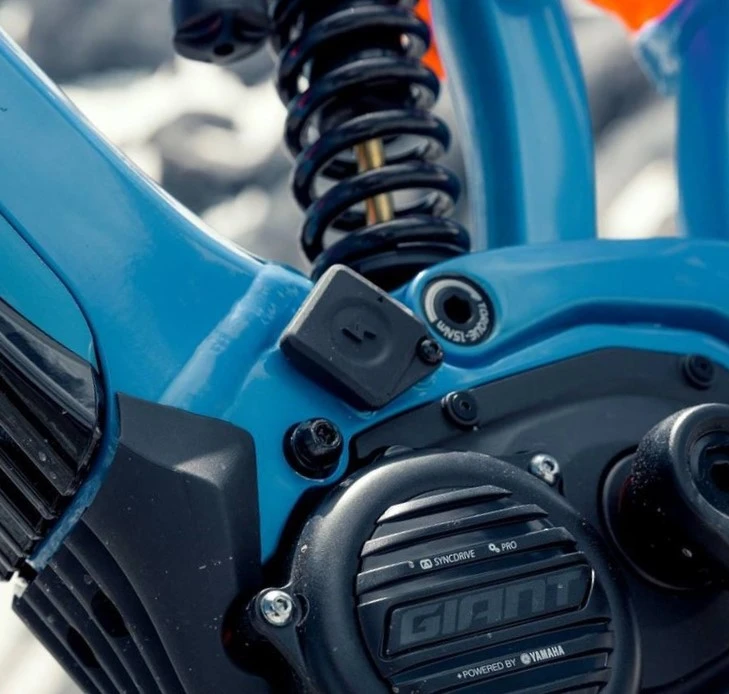 Giant Ladekontakt Abdeckung Downtube