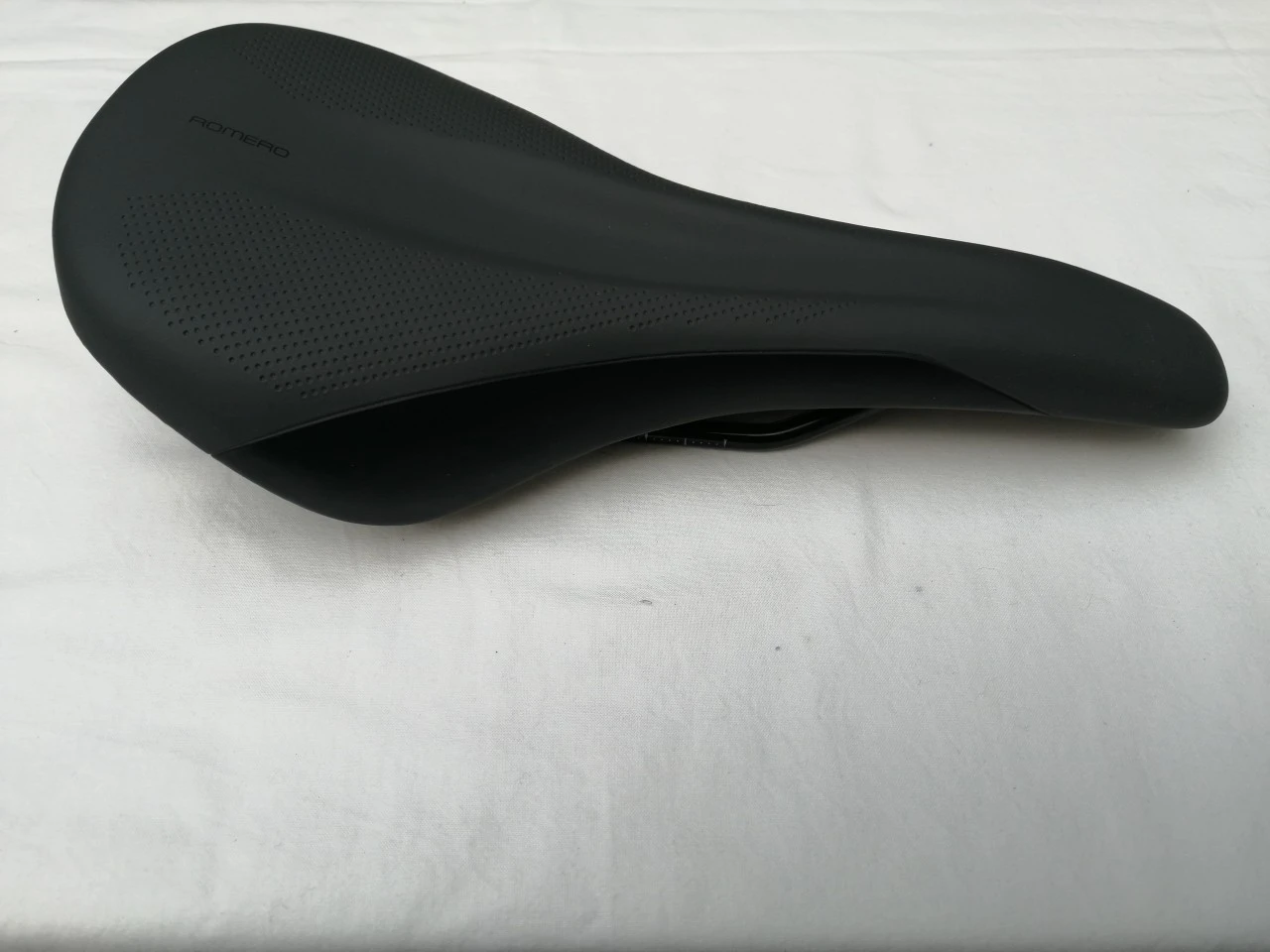 Giant Comfort Sattel Romero schwarz MTB / Trekking / Rennrad